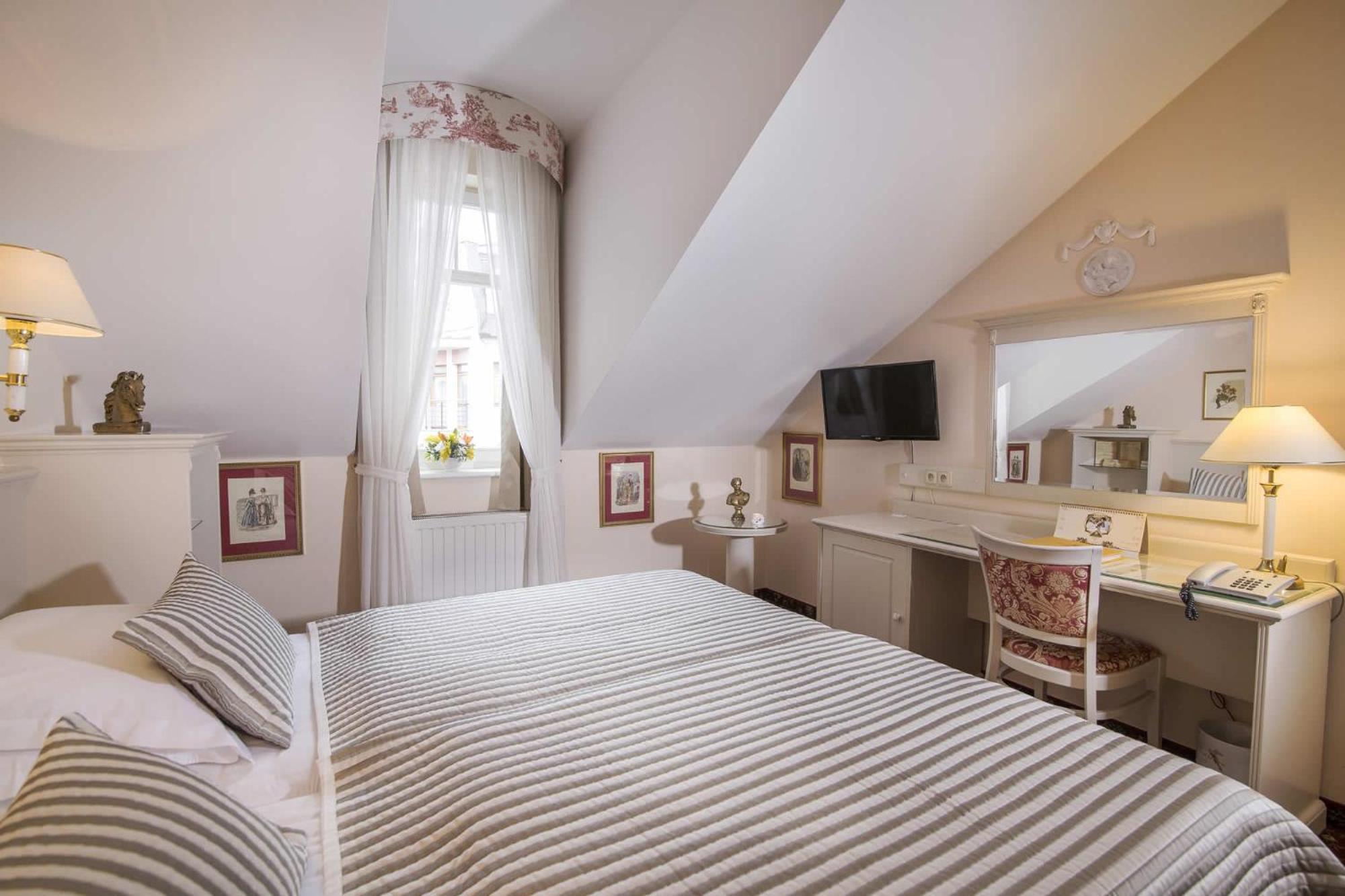 Karlsbad Grande Madonna Hotel Ngoại thất bức ảnh