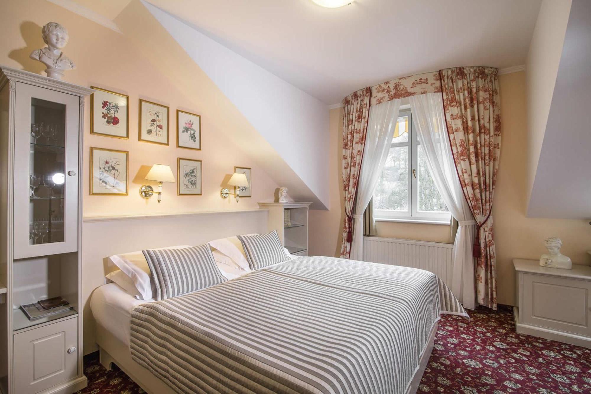 Karlsbad Grande Madonna Hotel Ngoại thất bức ảnh