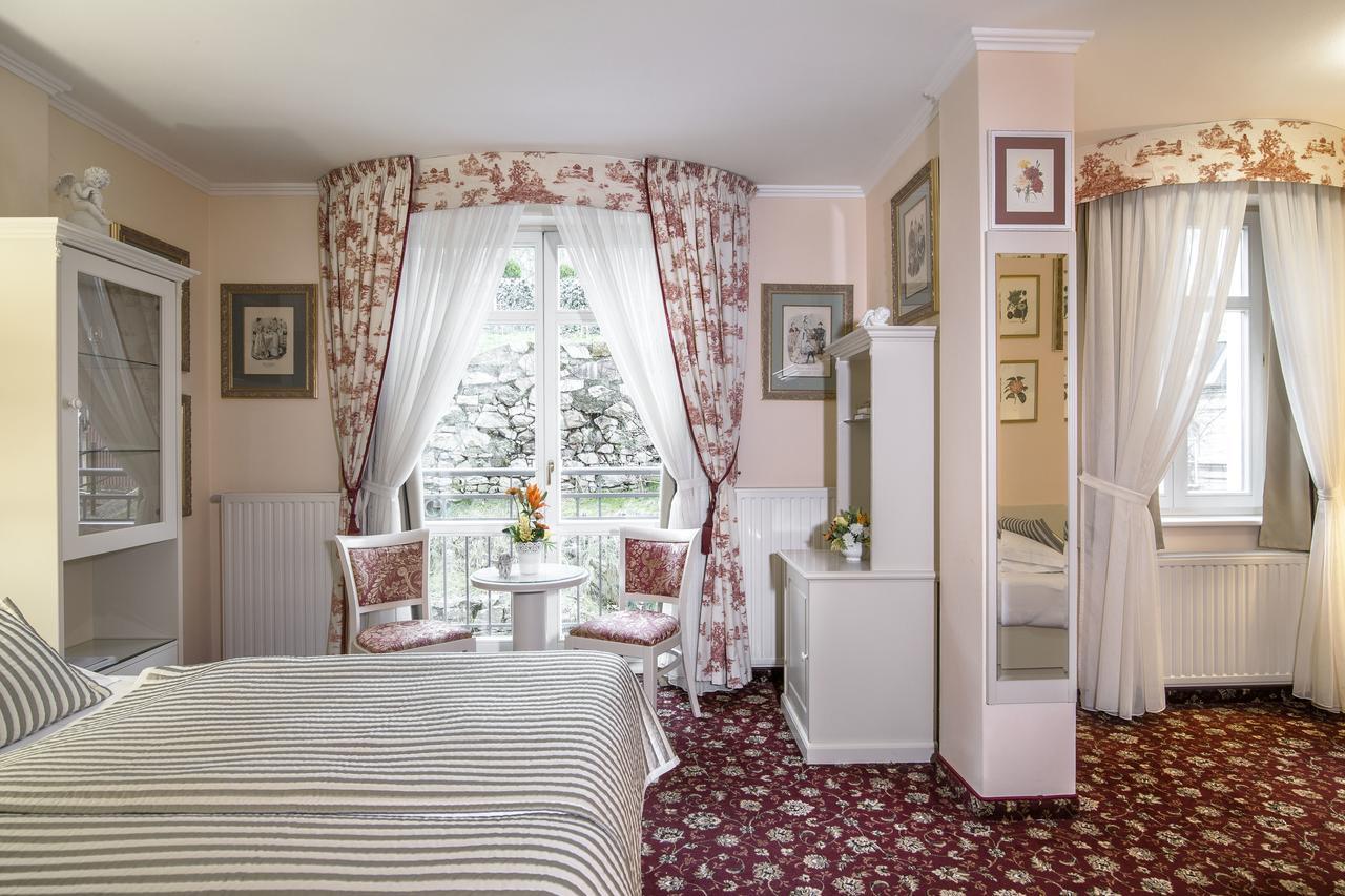 Karlsbad Grande Madonna Hotel Ngoại thất bức ảnh