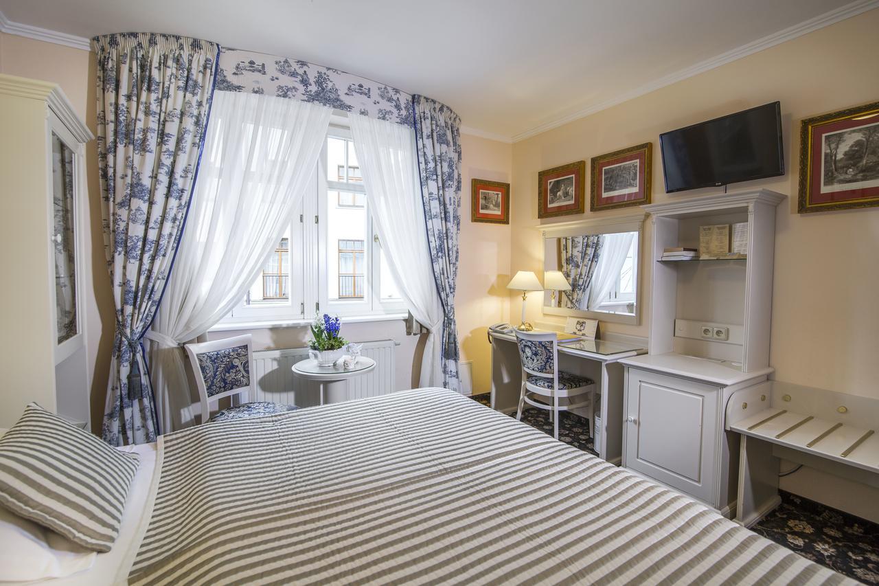 Karlsbad Grande Madonna Hotel Ngoại thất bức ảnh